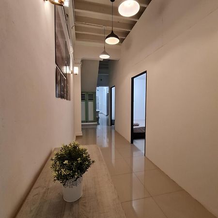 Amilite Heritage Villa George Town Exterior photo